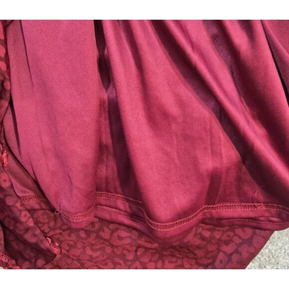 Betsey Johnson Foiled Animal Print Velvet Dress Sexy V-Neck Lined 3/4 Sleeve M - Picture 14 of 14